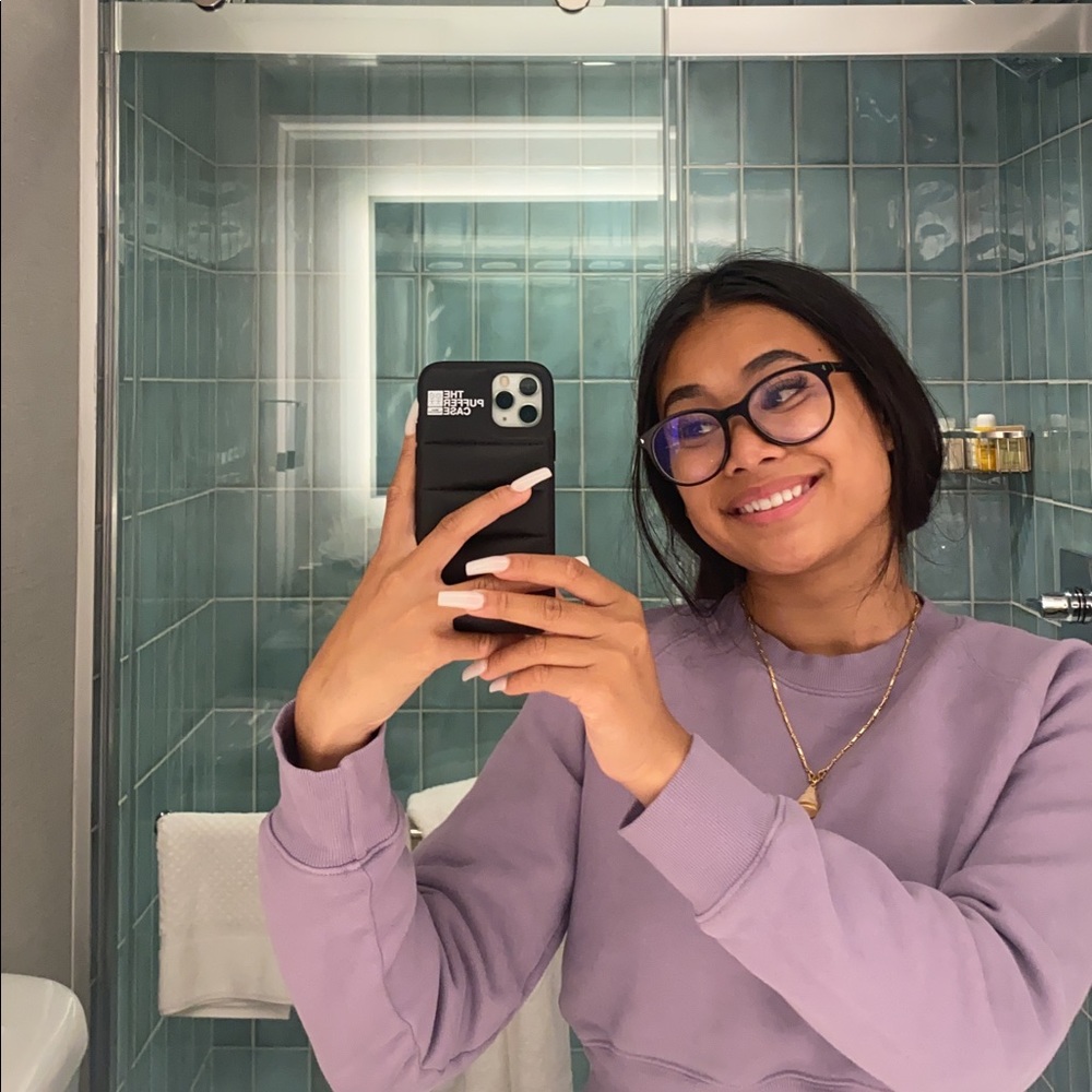 Meet your Posher, Alonah sapath